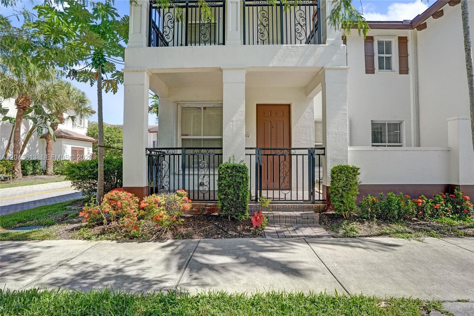 4760 Mimosa Pl # 1001, Coconut Creek, FL 33073 — zdjęcie 3