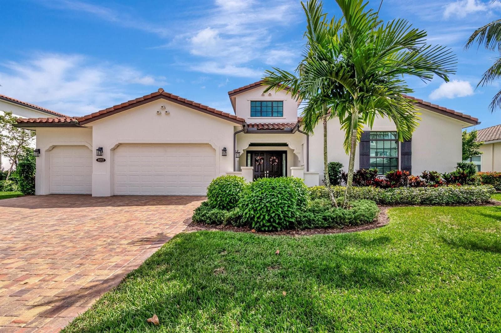 8212 Grand Prix Lane, Boynton Beach, FL 33472