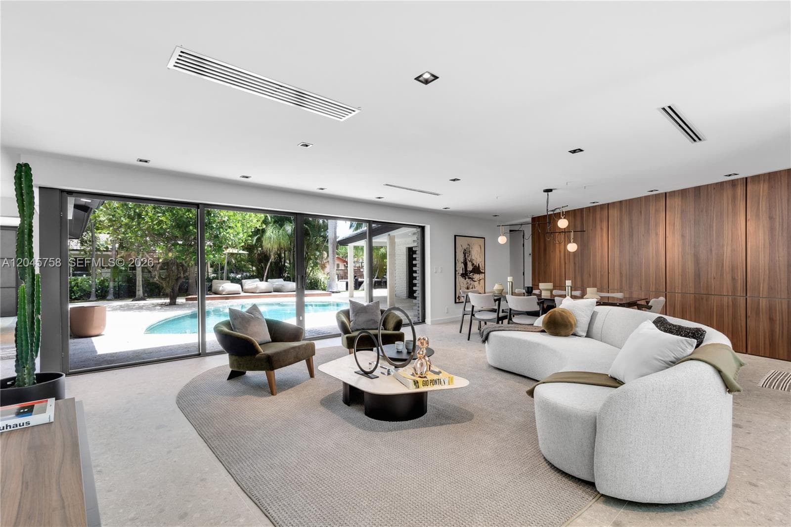 2500 Bayview Dr, Fort Lauderdale, FL 33305 — zdjęcie 2