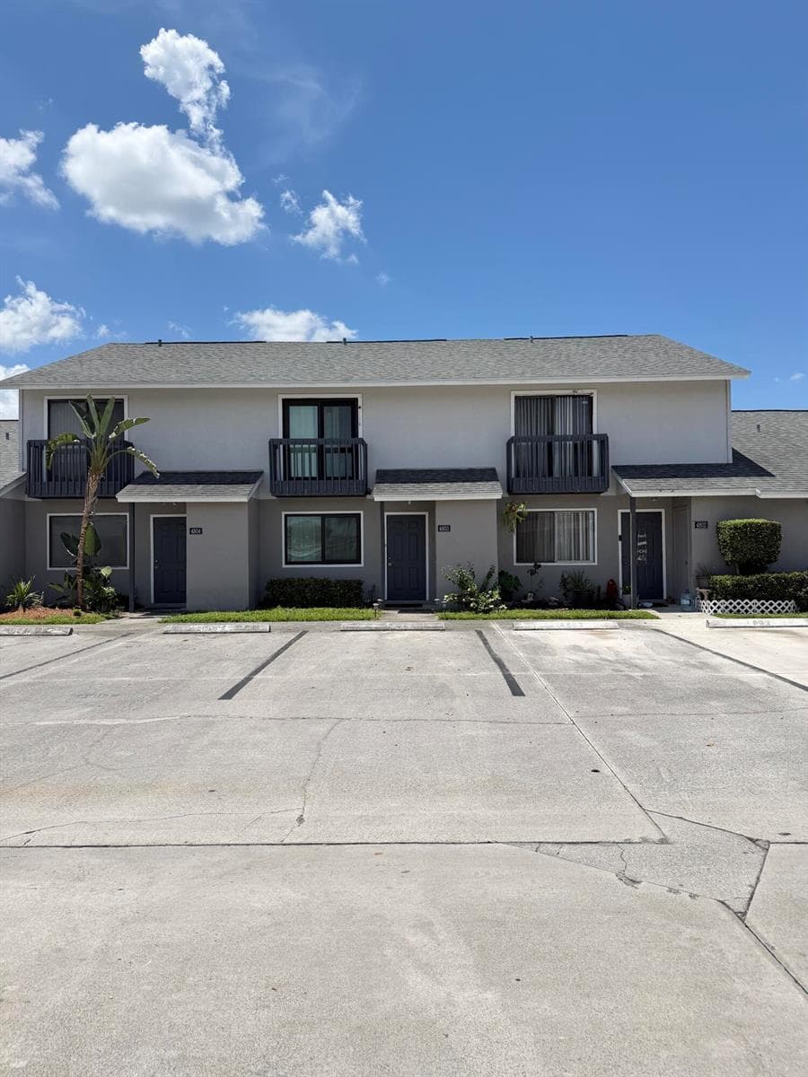4803 Pier Drive, FL 33463 — zdjęcie 2