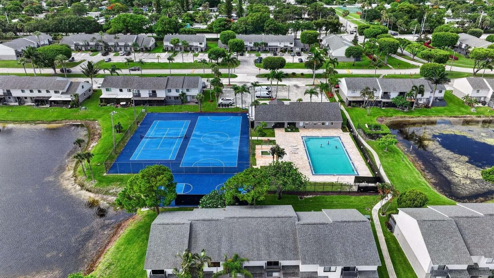 4803 Pier Drive, FL 33463 — zdjęcie 5