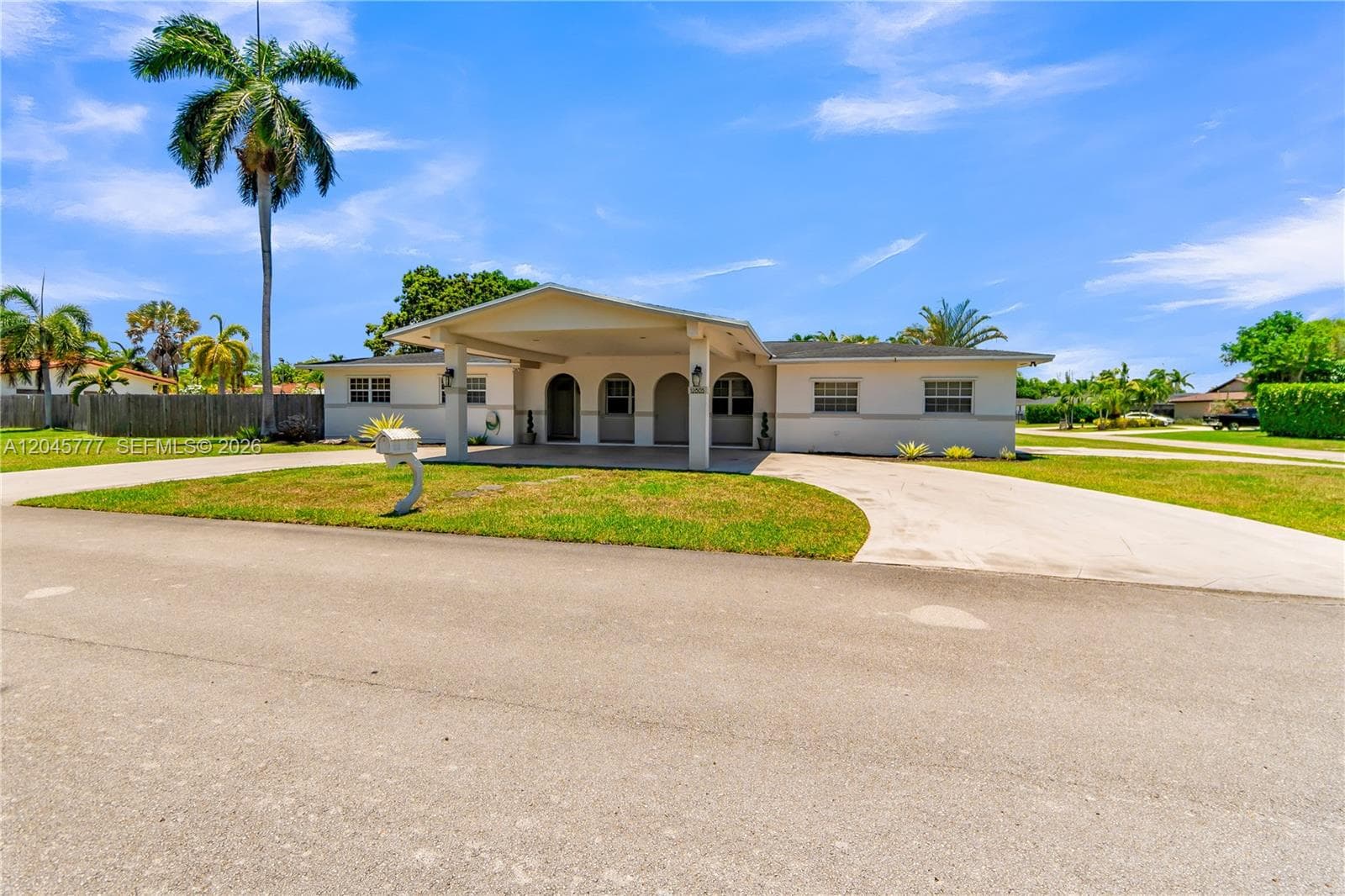 12805 SW 193rd Ter, Miami, FL 33177 — zdjęcie 3