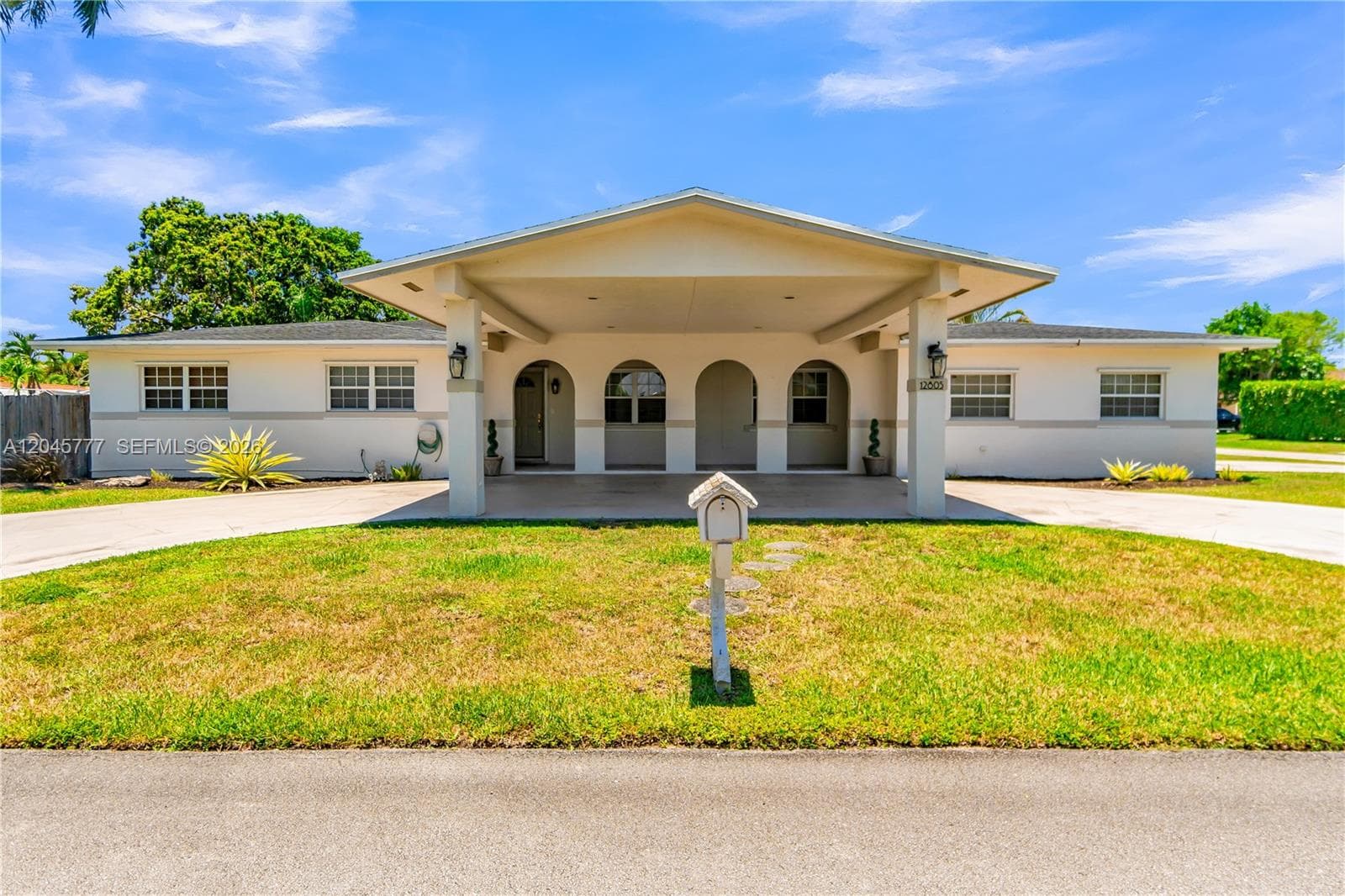 12805 SW 193rd Ter, Miami, FL 33177 — zdjęcie 4