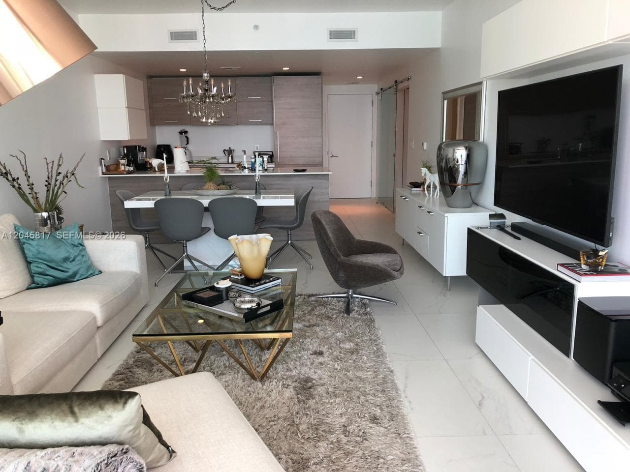 1300 S Miami Ave # 3703, Miami, FL 33130 — zdjęcie 2