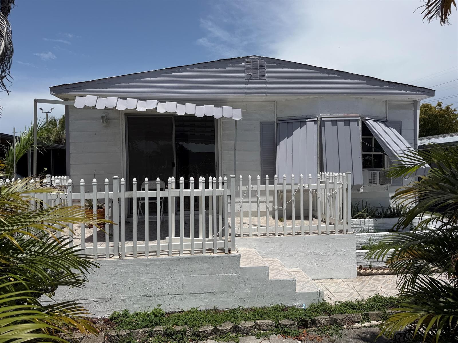 5300 SW 22nd Avenue, Dania Beach, FL 33312
