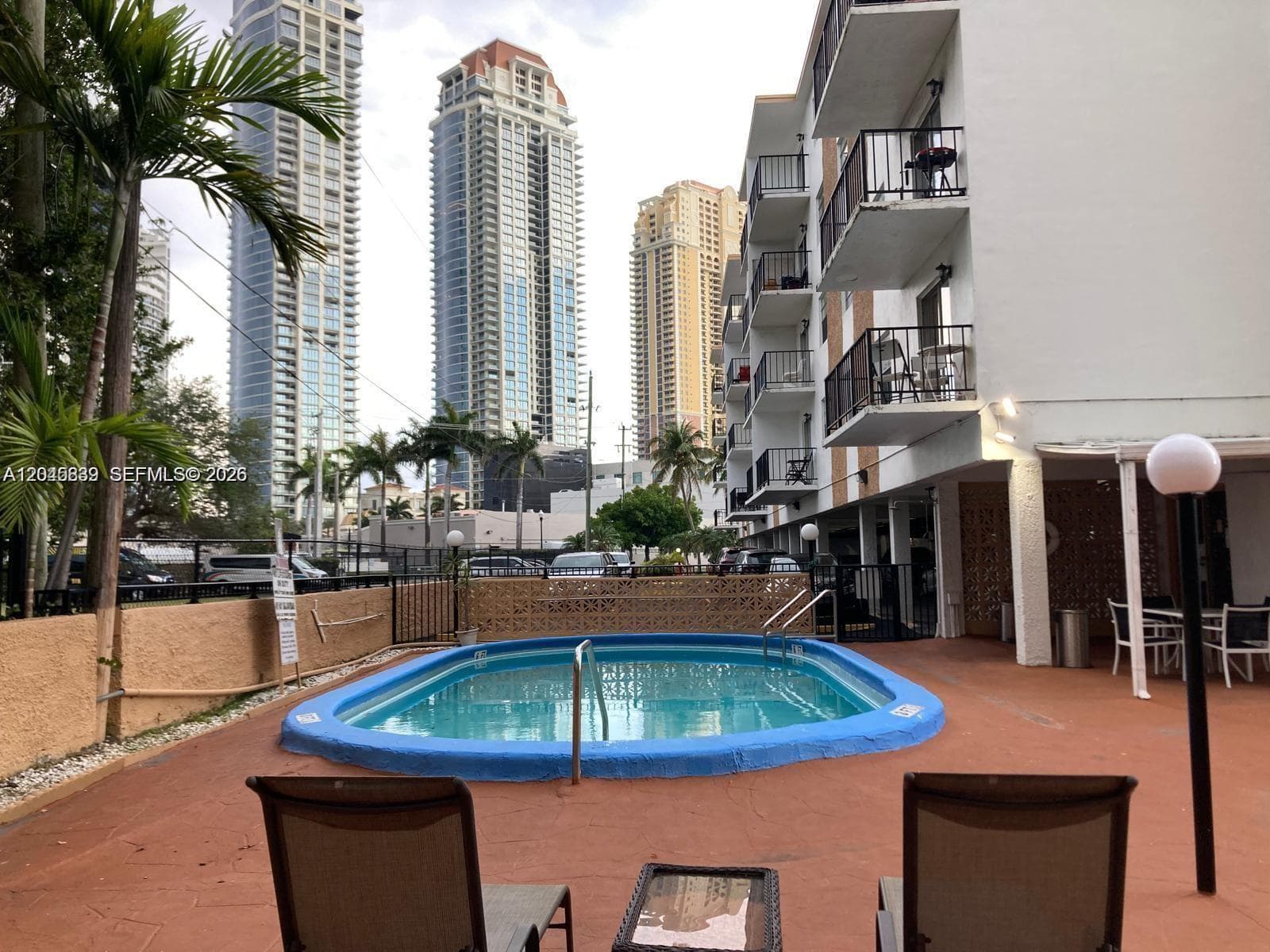 18100 Atlantic Blvd # 312, Sunny Isles Beach, FL 33160