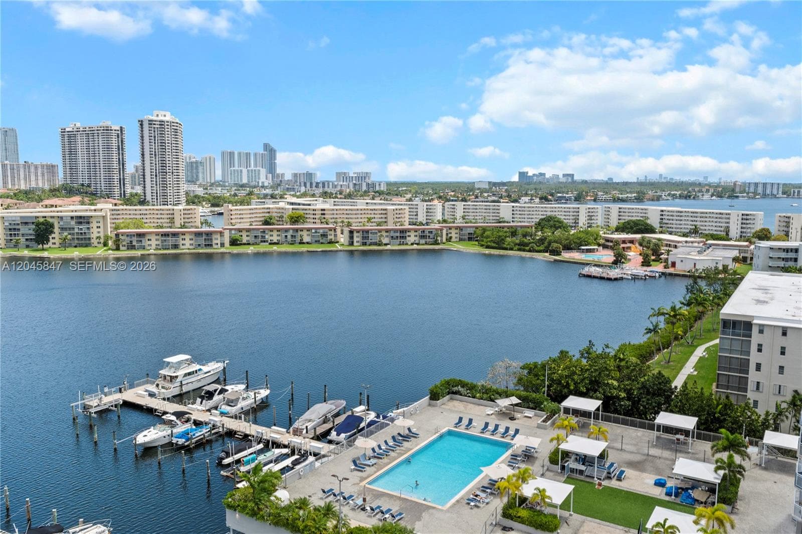 18071 Biscayne Blvd # 1404, Aventura, FL 33160 — zdjęcie 2
