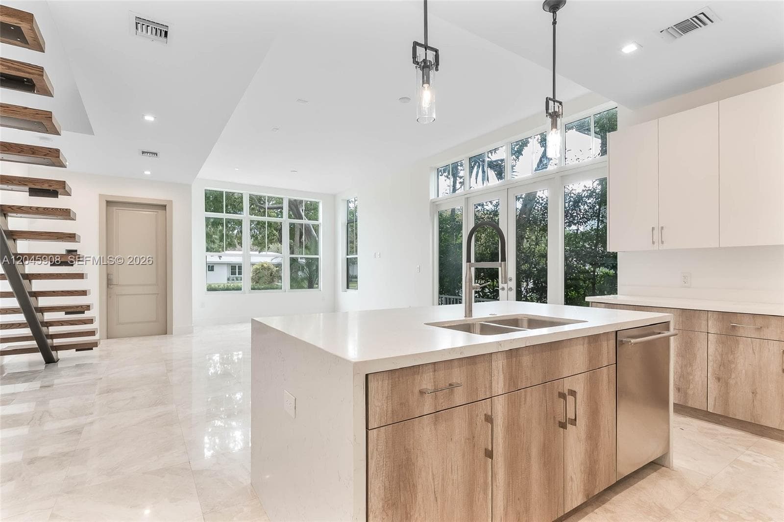 3406 Ponce De Leon Blvd, Coral Gables, FL 33134 — zdjęcie 2