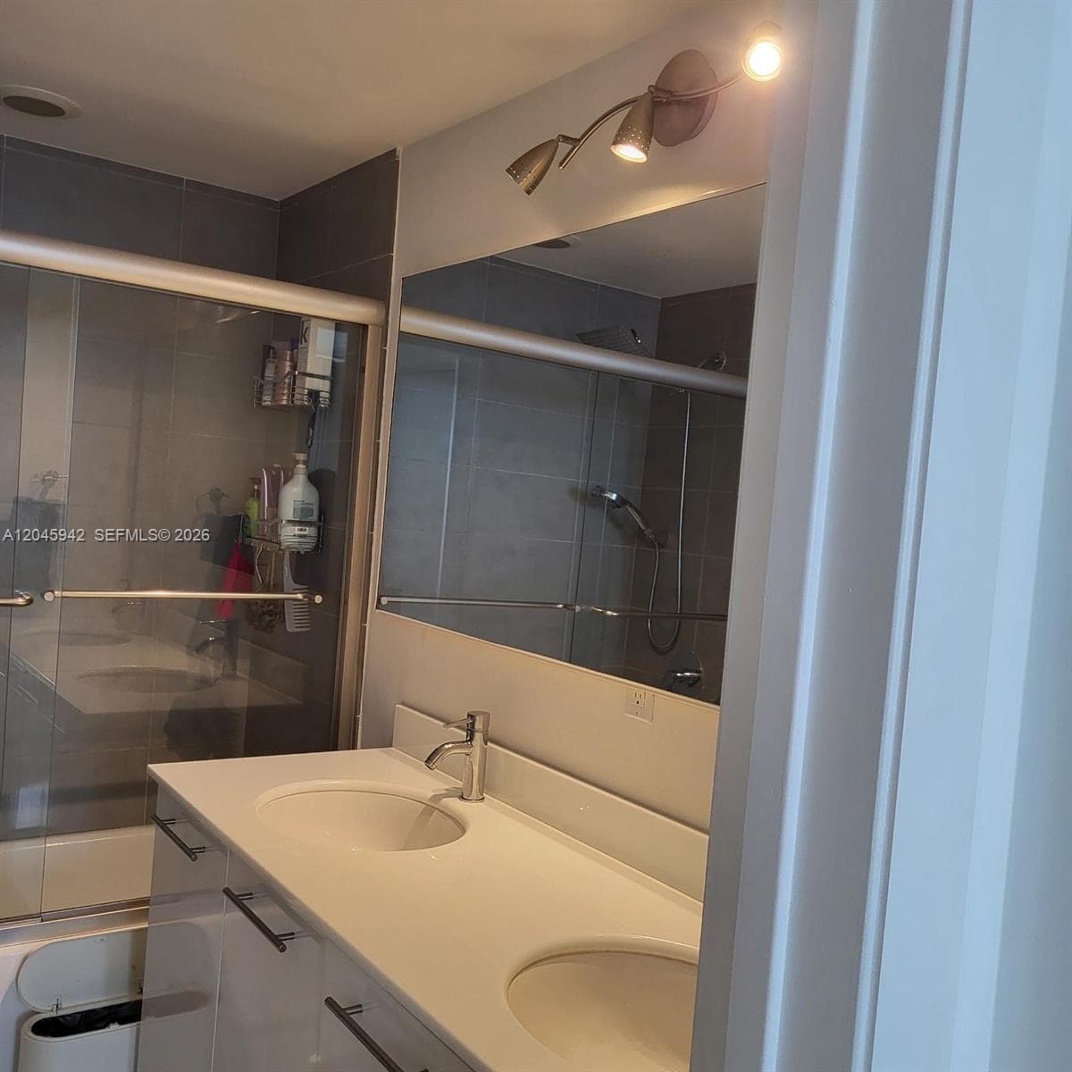 92 SW 3rd St # 3207, Miami, FL 33130 — zdjęcie 3