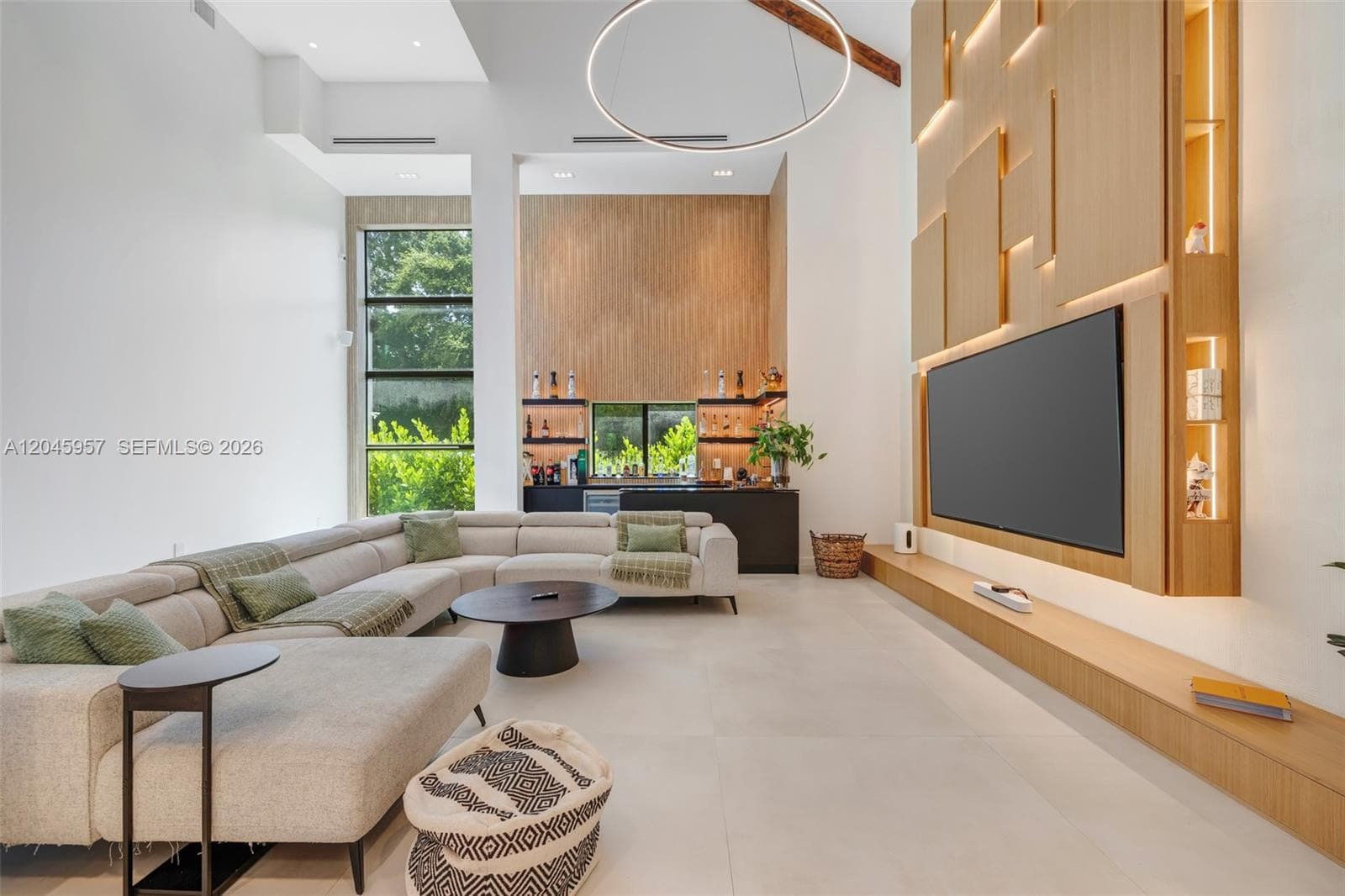 1977 S Oak Haven Cir, Miami, FL 33179 — zdjęcie 4