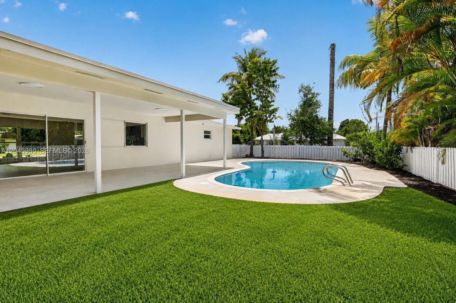 7040 NW 8th Ct, Plantation, FL 33317 — zdjęcie 2