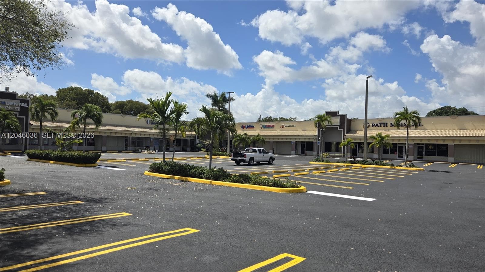 17560 NW 27 AV # 124, Miami Gardens, FL 33056 — zdjęcie 3