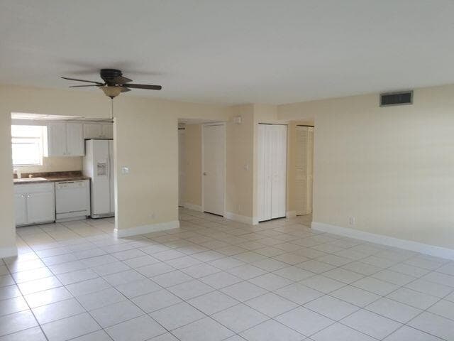 720 N Dixie Highway # 202, Lantana, FL 33462
