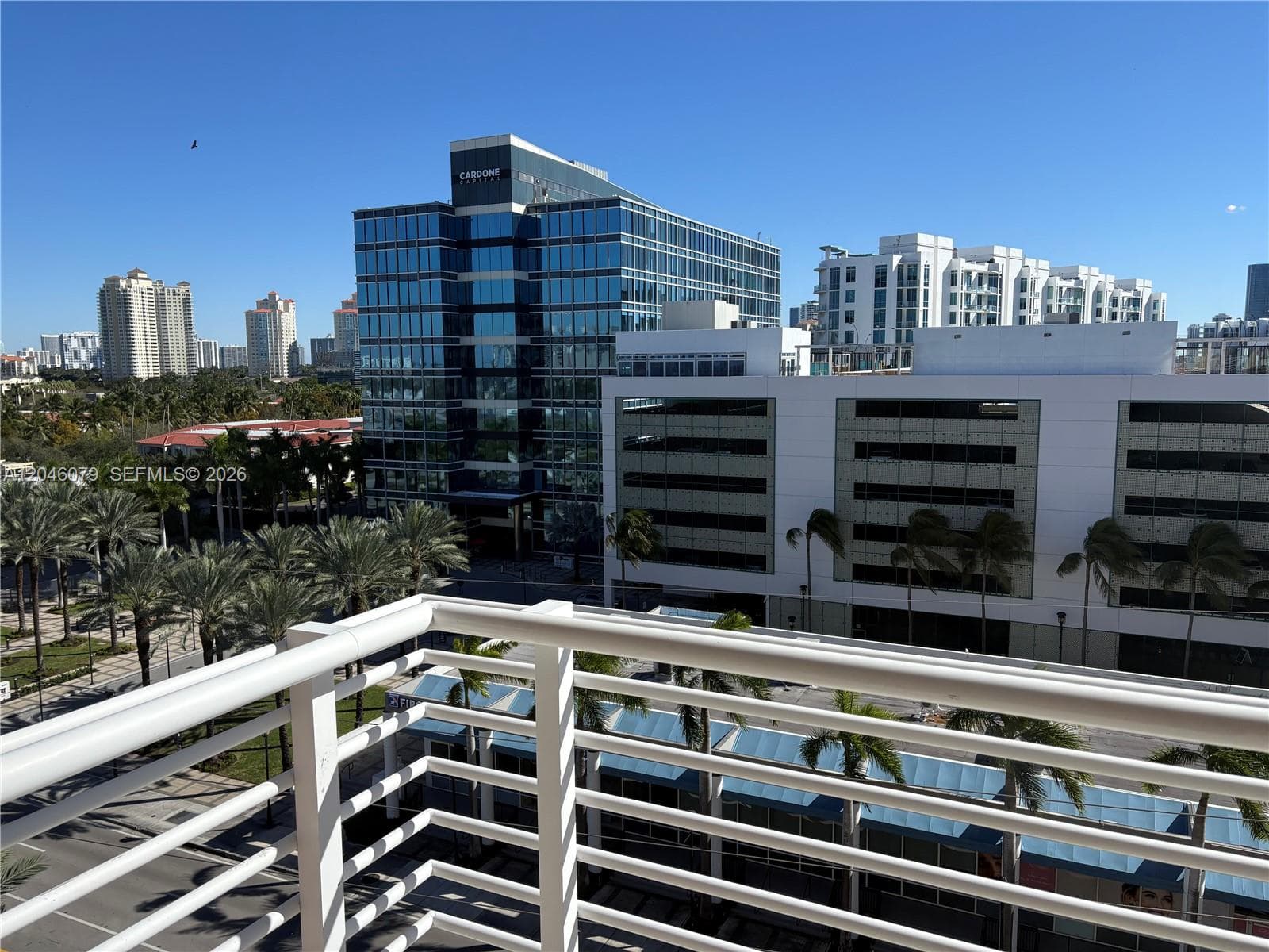 18800 NE 29 Ave # 807, Aventura, FL 33180 — zdjęcie 2