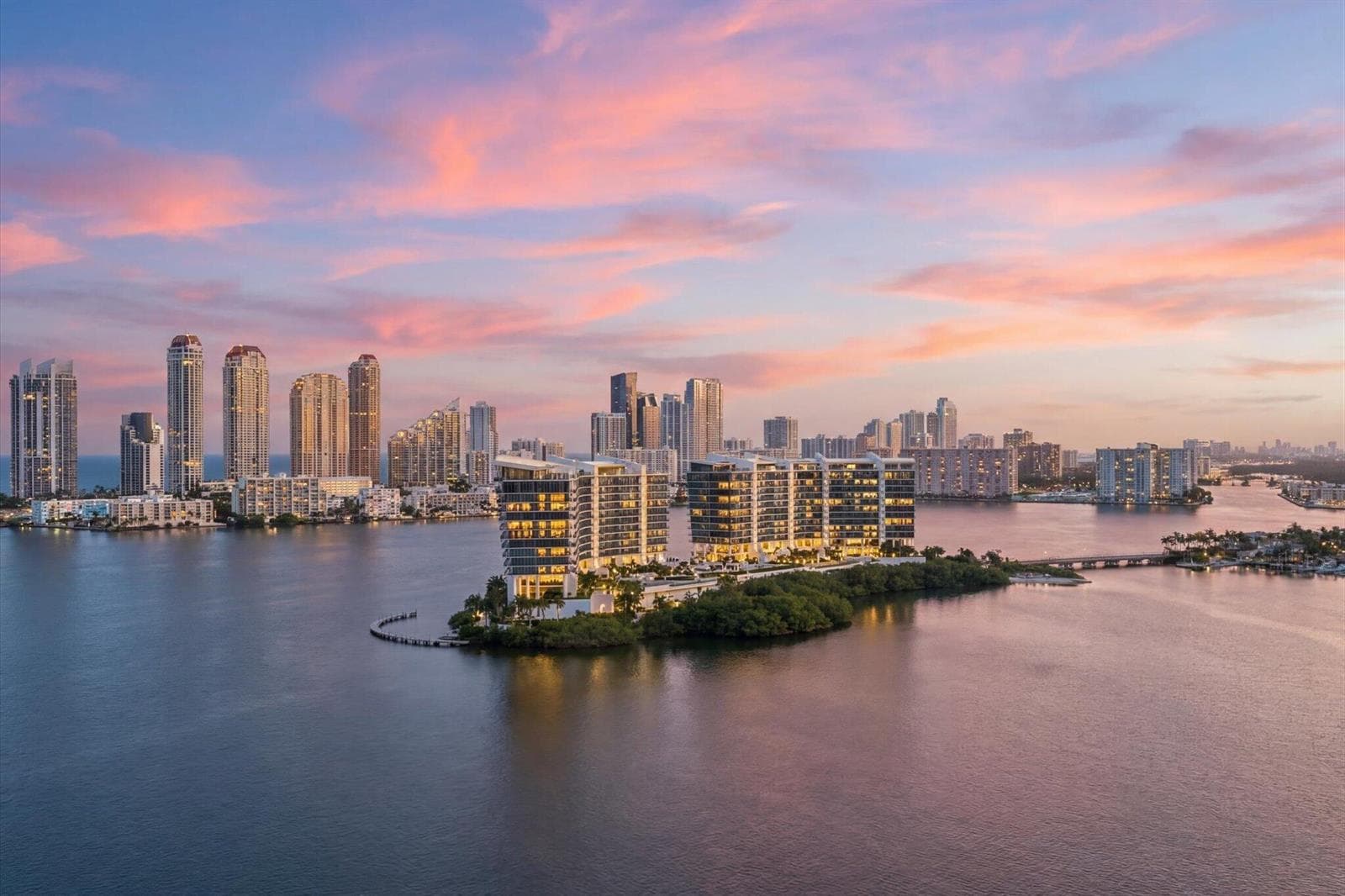 3370 SW Hidden Bay Drive # 2409, Aventura, FL 33180