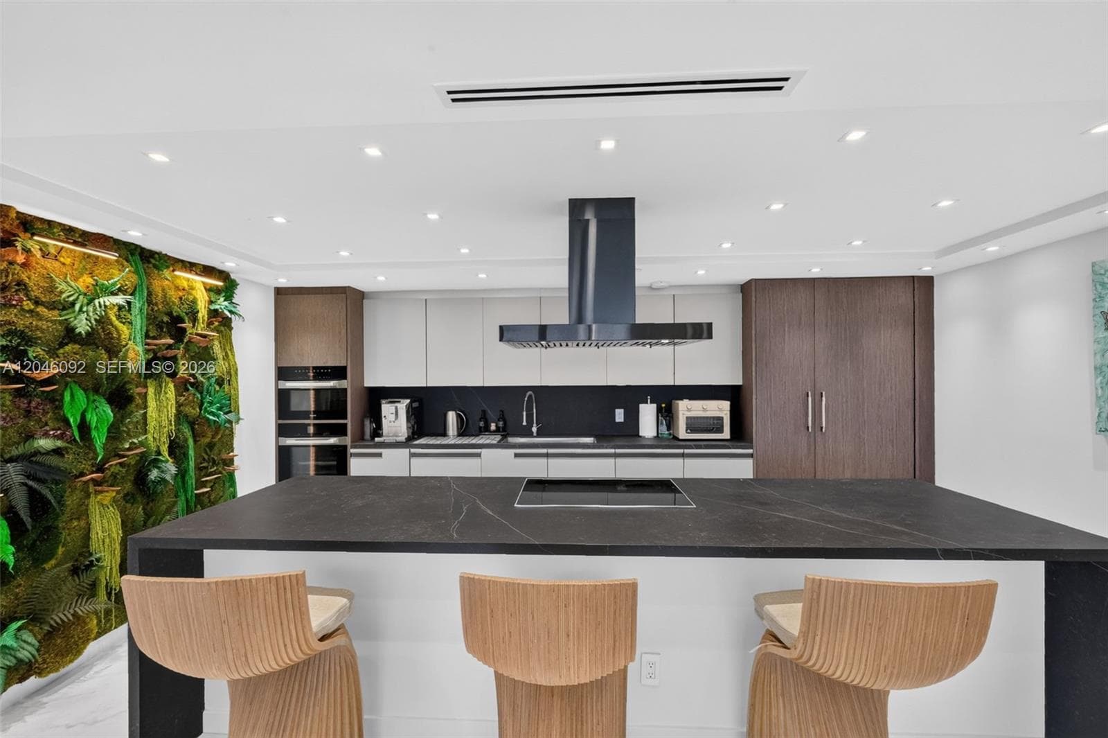 2301 Collins Ave # 440-443, Miami Beach, FL 33139 — zdjęcie 3