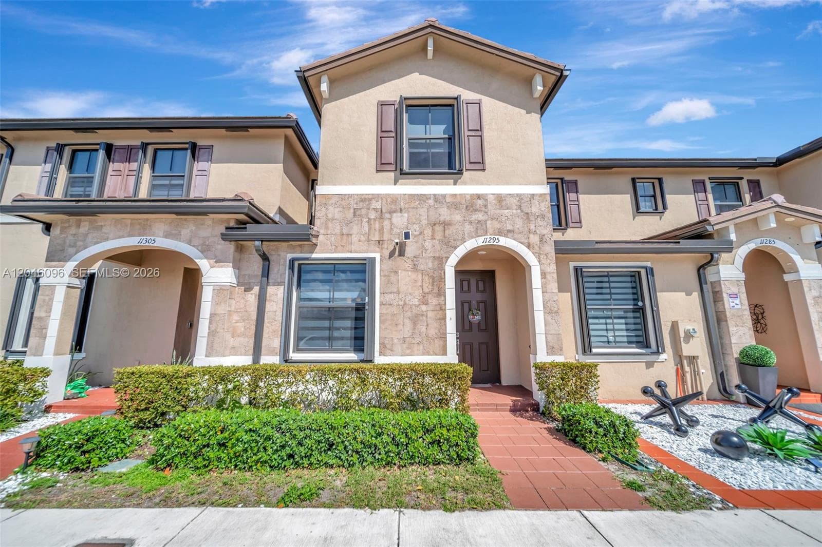 11295 W 34th Way, Hialeah, FL 33018 — zdjęcie 2