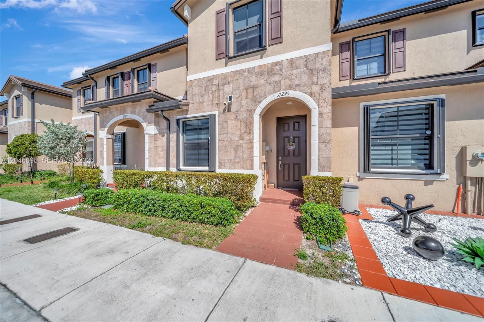 11295 W 34th Way, Hialeah, FL 33018 — zdjęcie 3