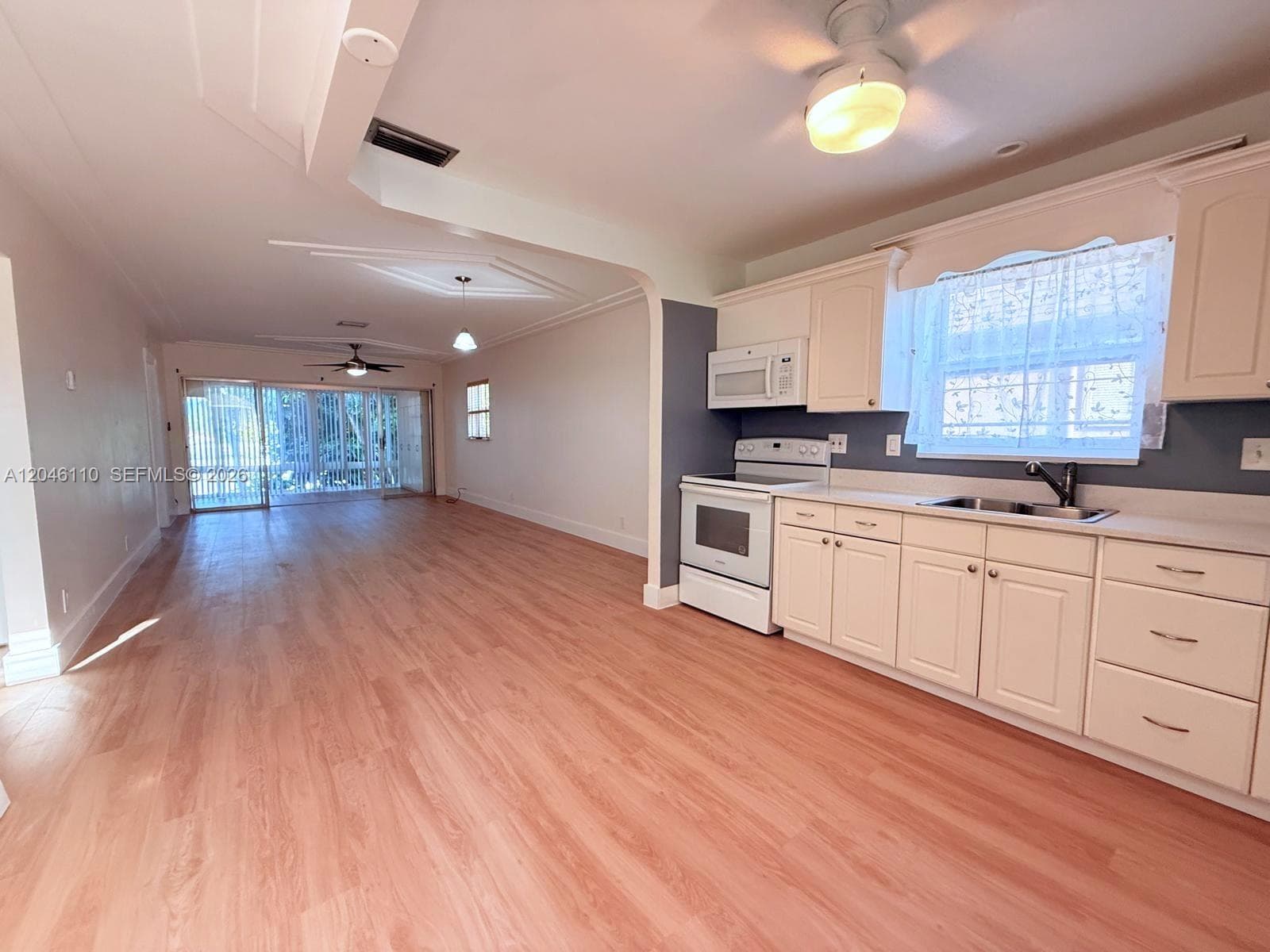 2832 Fillmore St # 20, Hollywood, FL 33020