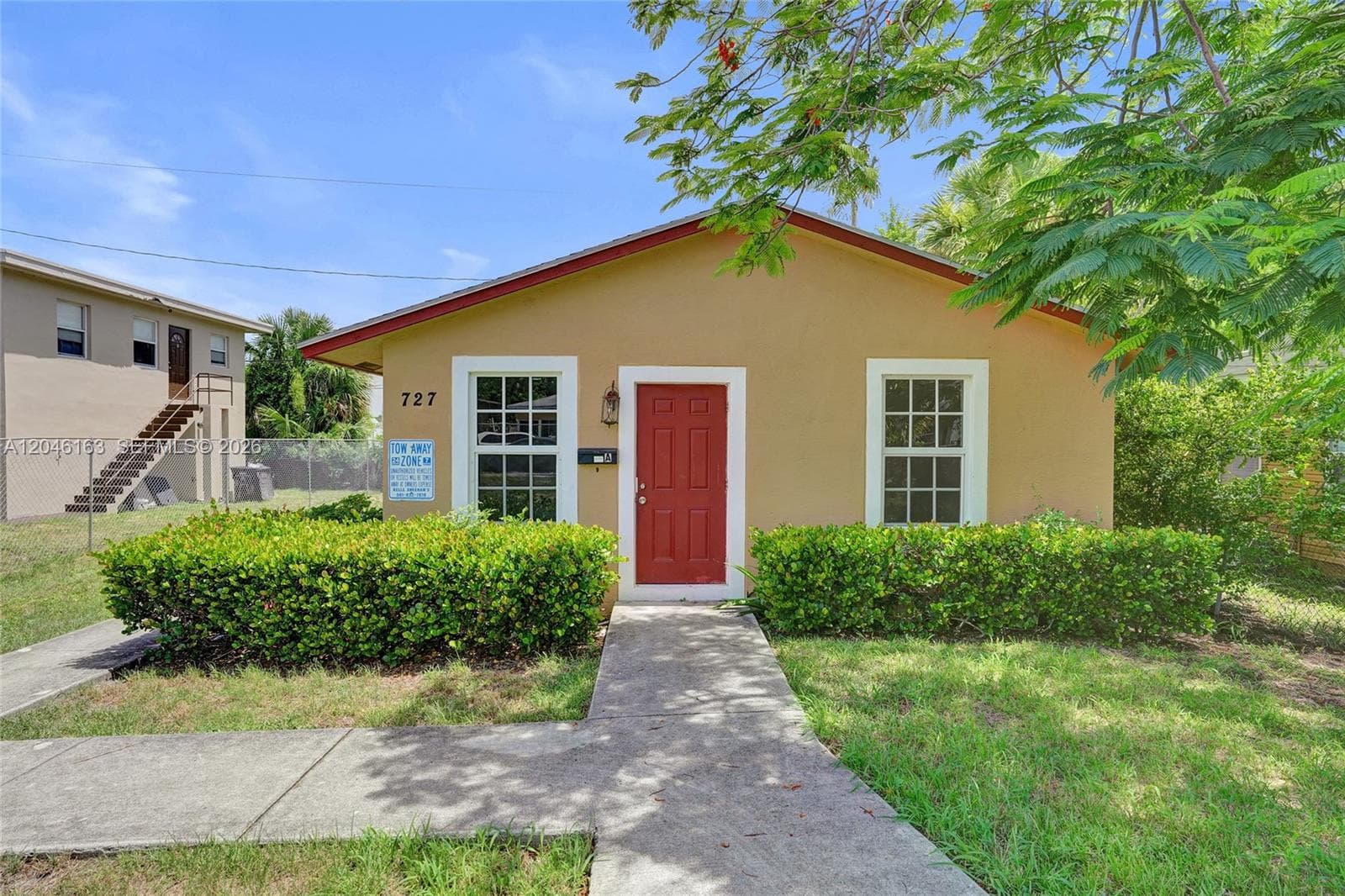 727 22nd St # A, West Palm Beach, FL 33407 — zdjęcie 2
