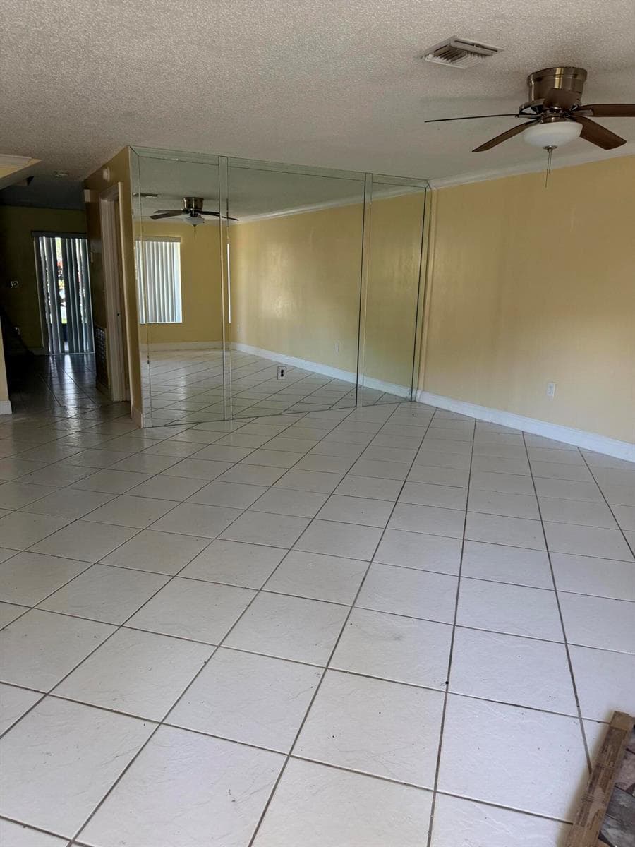 9741 NW 37th Street, Sunrise, FL 33351 — zdjęcie 3