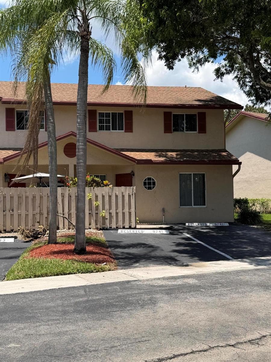 9741 NW 37th Street, Sunrise, FL 33351