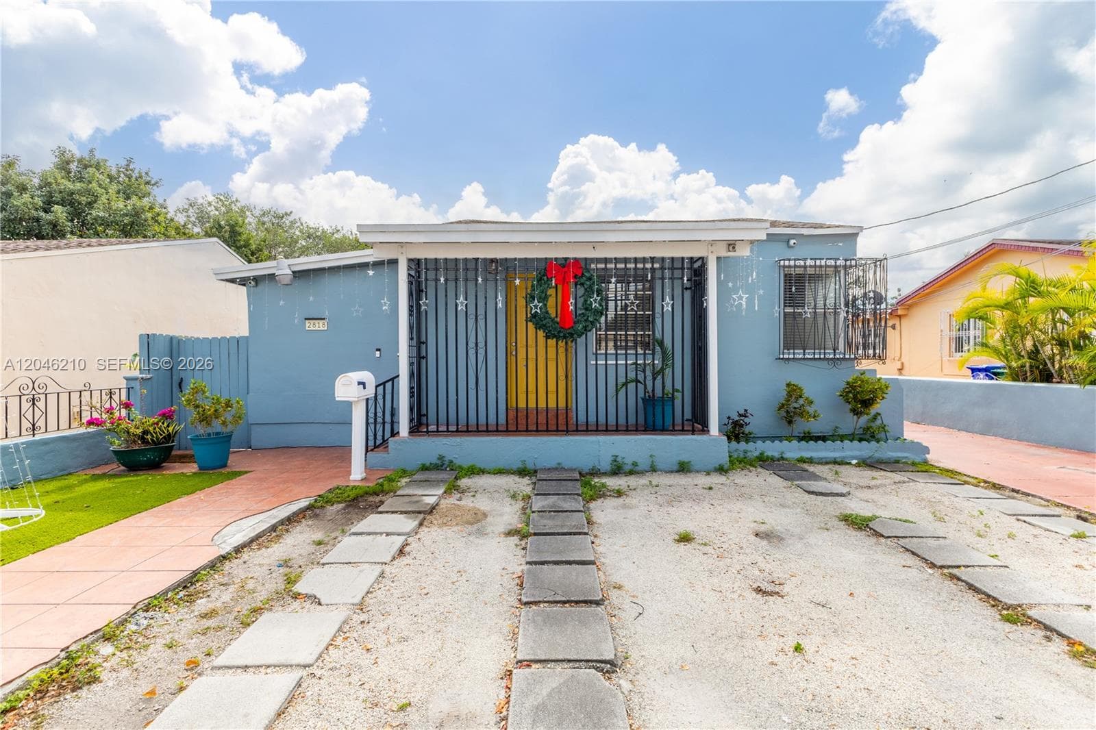 2818 SW 2nd St, Miami, FL 33135 — zdjęcie 2
