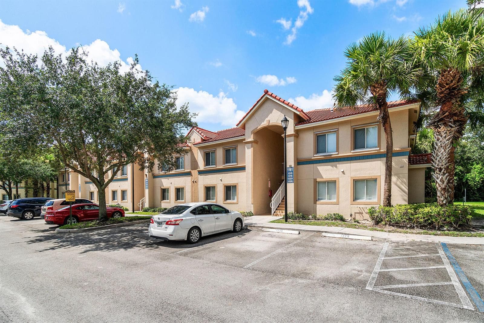 1161 Golden Lakes Boulevard # 1325, West Palm Beach, FL 33411 — zdjęcie 2