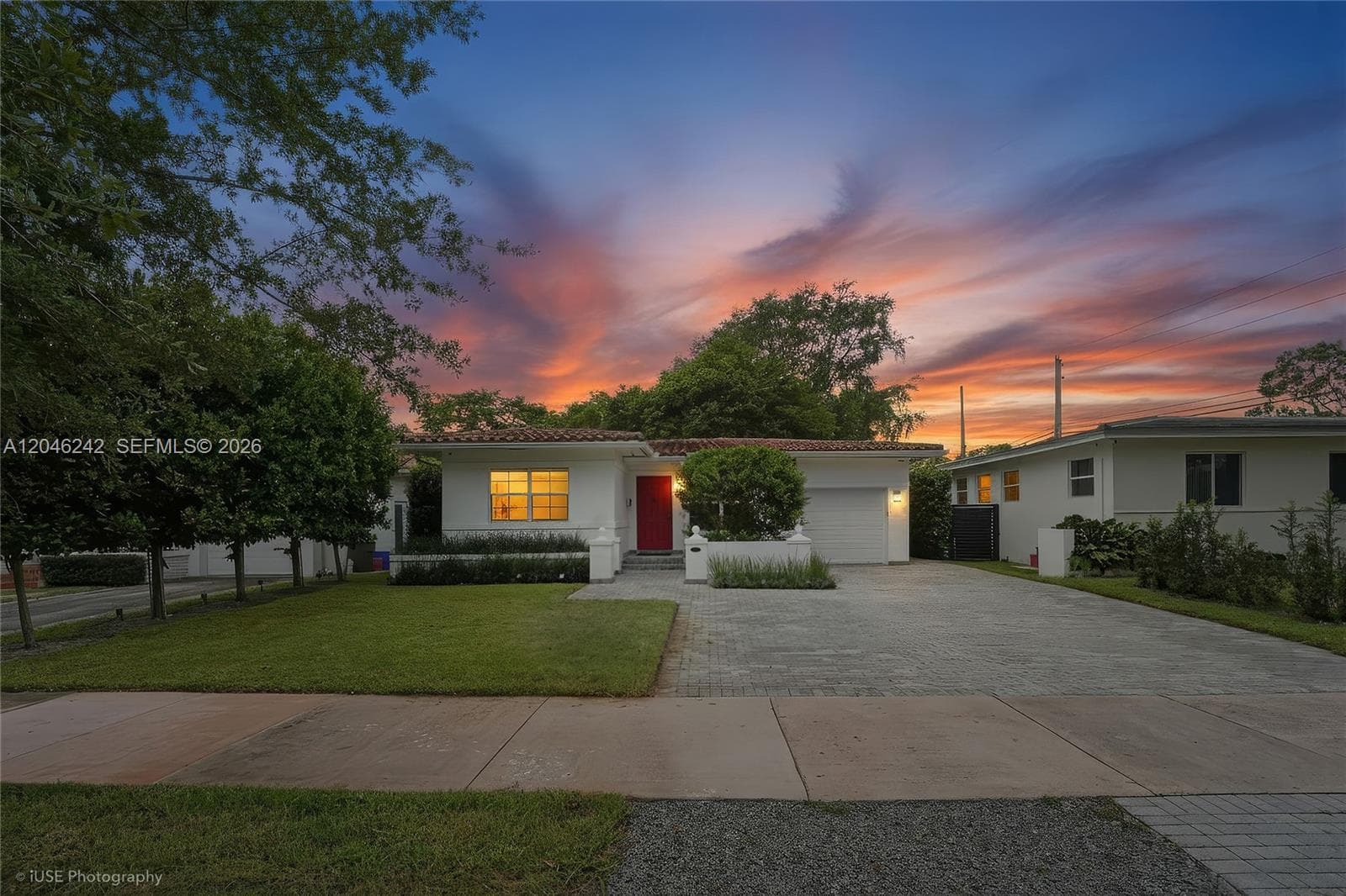 1556 Catalonia Ave, Coral Gables, FL 33134 — zdjęcie 2