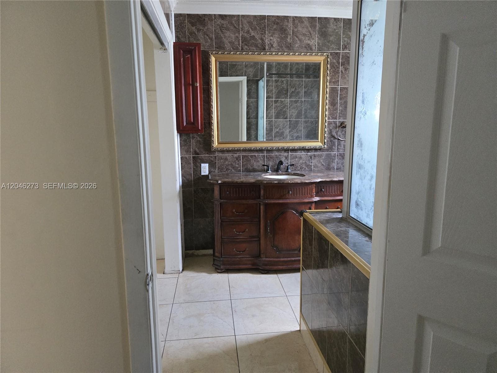 4205 NW 52nd Ave, Lauderdale Lakes, FL 33319 — zdjęcie 4