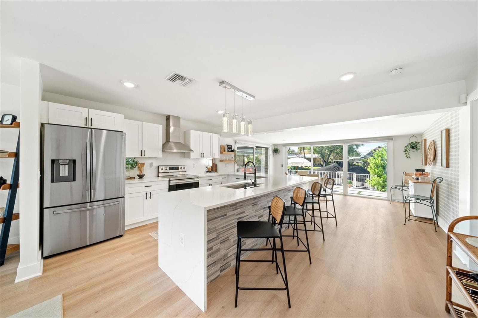 2419 Marathon Lane, Fort Lauderdale, FL 33312 — zdjęcie 3