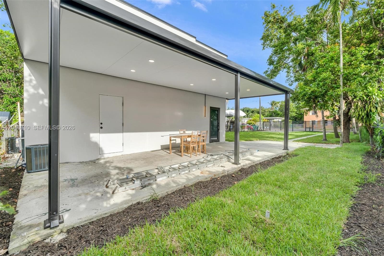 411 NW 59th St, Miami, FL 33127 — zdjęcie 5