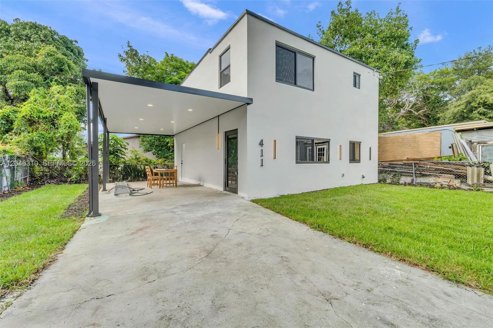 411 NW 59th St, Miami, FL 33127 — zdjęcie 4