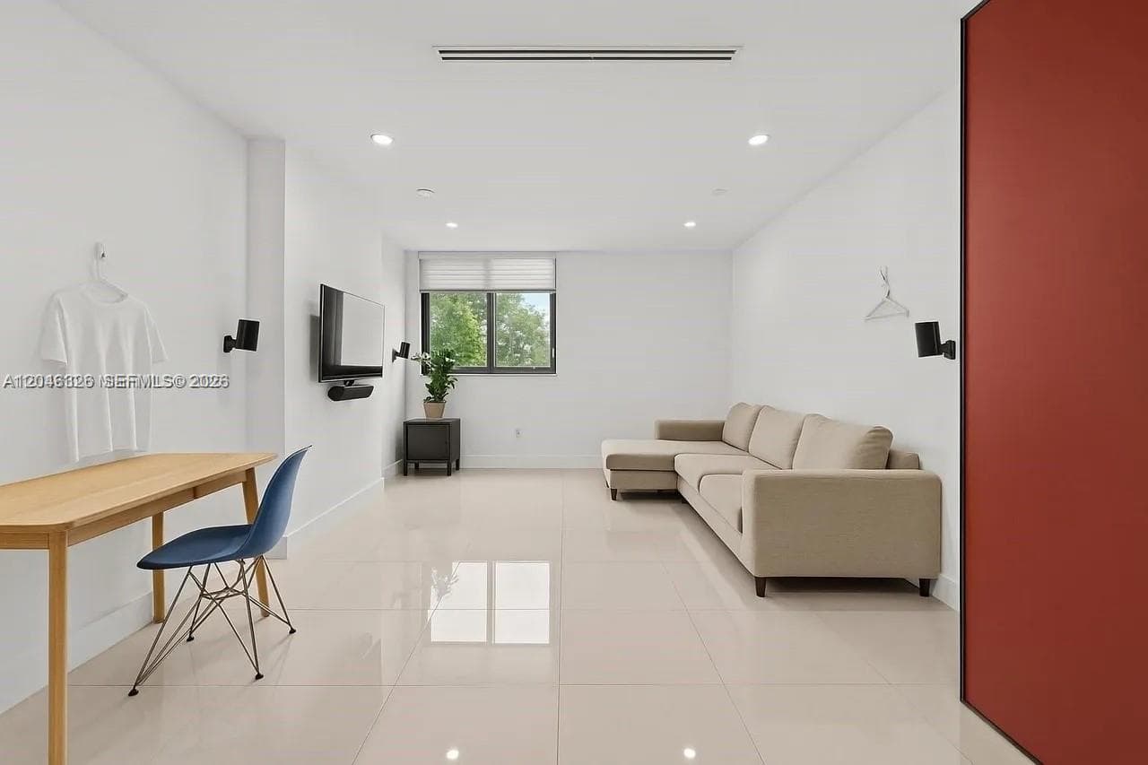 2715 Tigertail Ave # 102, Miami, FL 33133 — zdjęcie 4