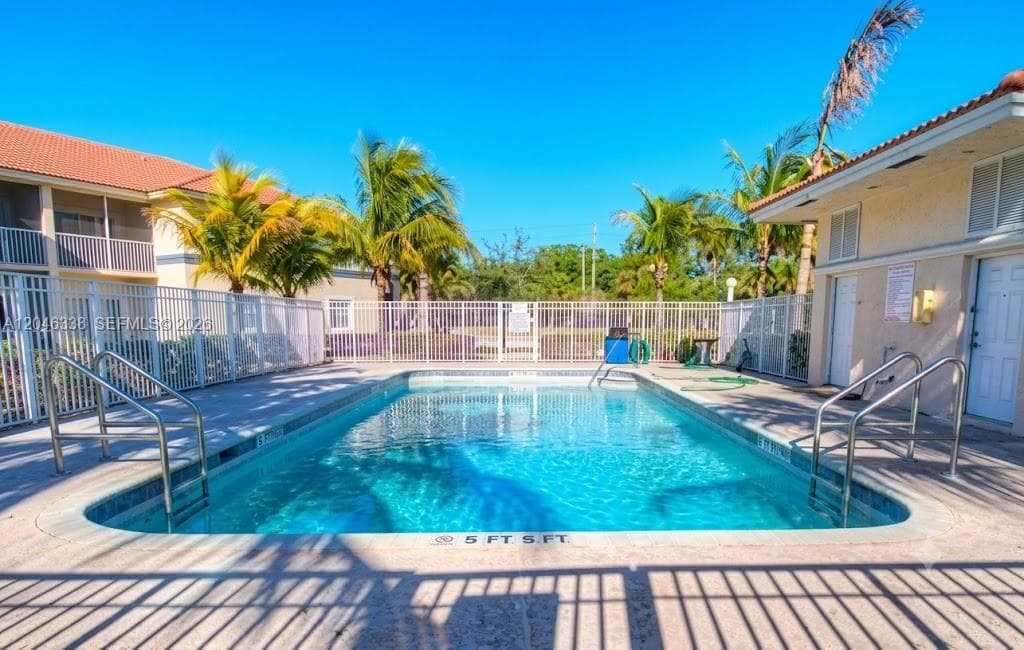 1103 Golden Lakes Blvd # 1013, West Palm Beach, FL 33411 — zdjęcie 3