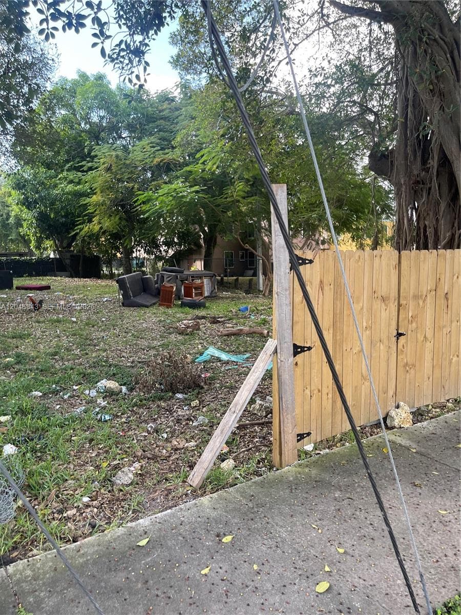 1110 NW 34th St, Miami, FL 33127 — zdjęcie 3