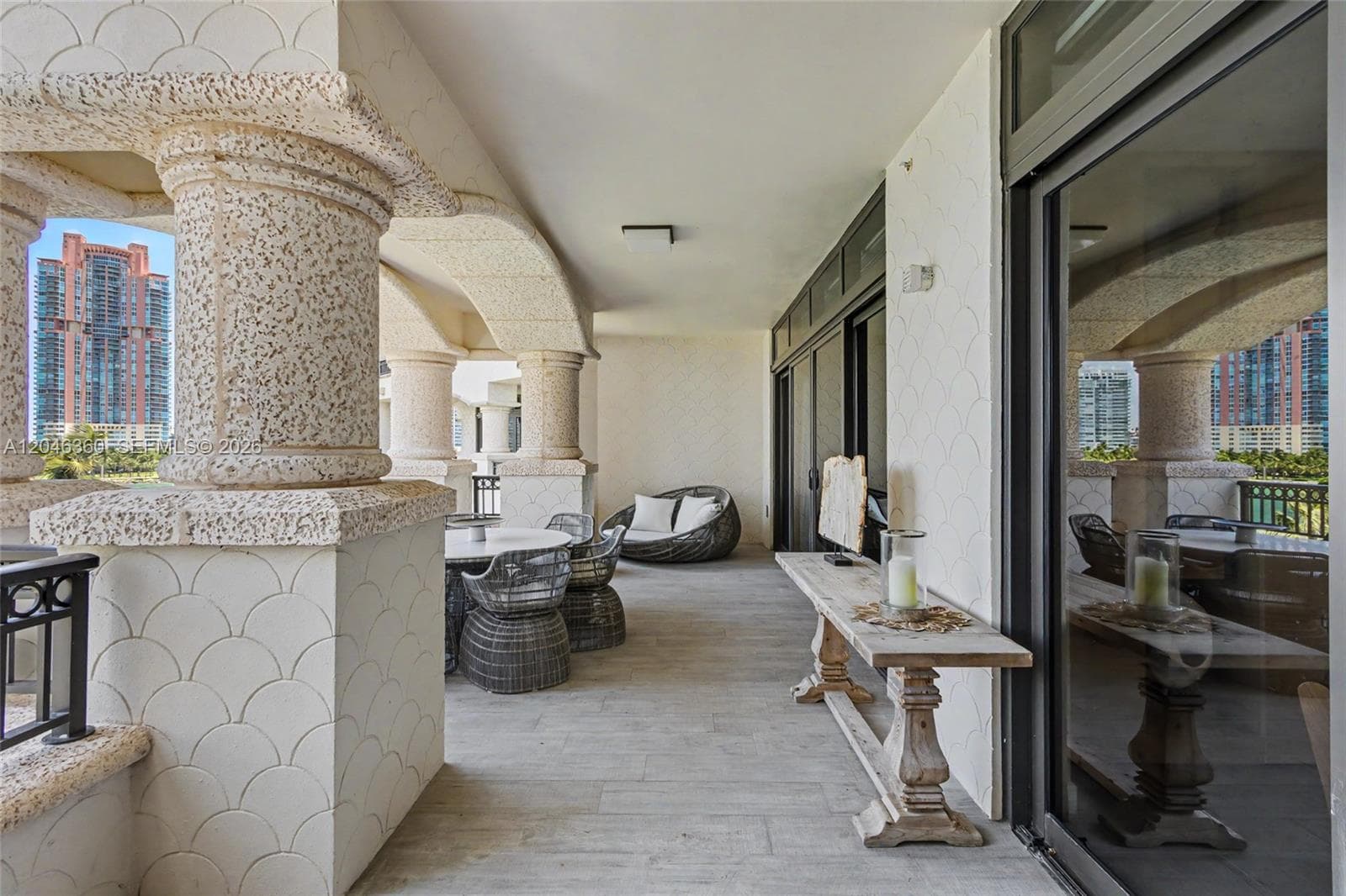 7042 Fisher Island Dr # 7042, Miami Beach, FL 33109 — zdjęcie 2