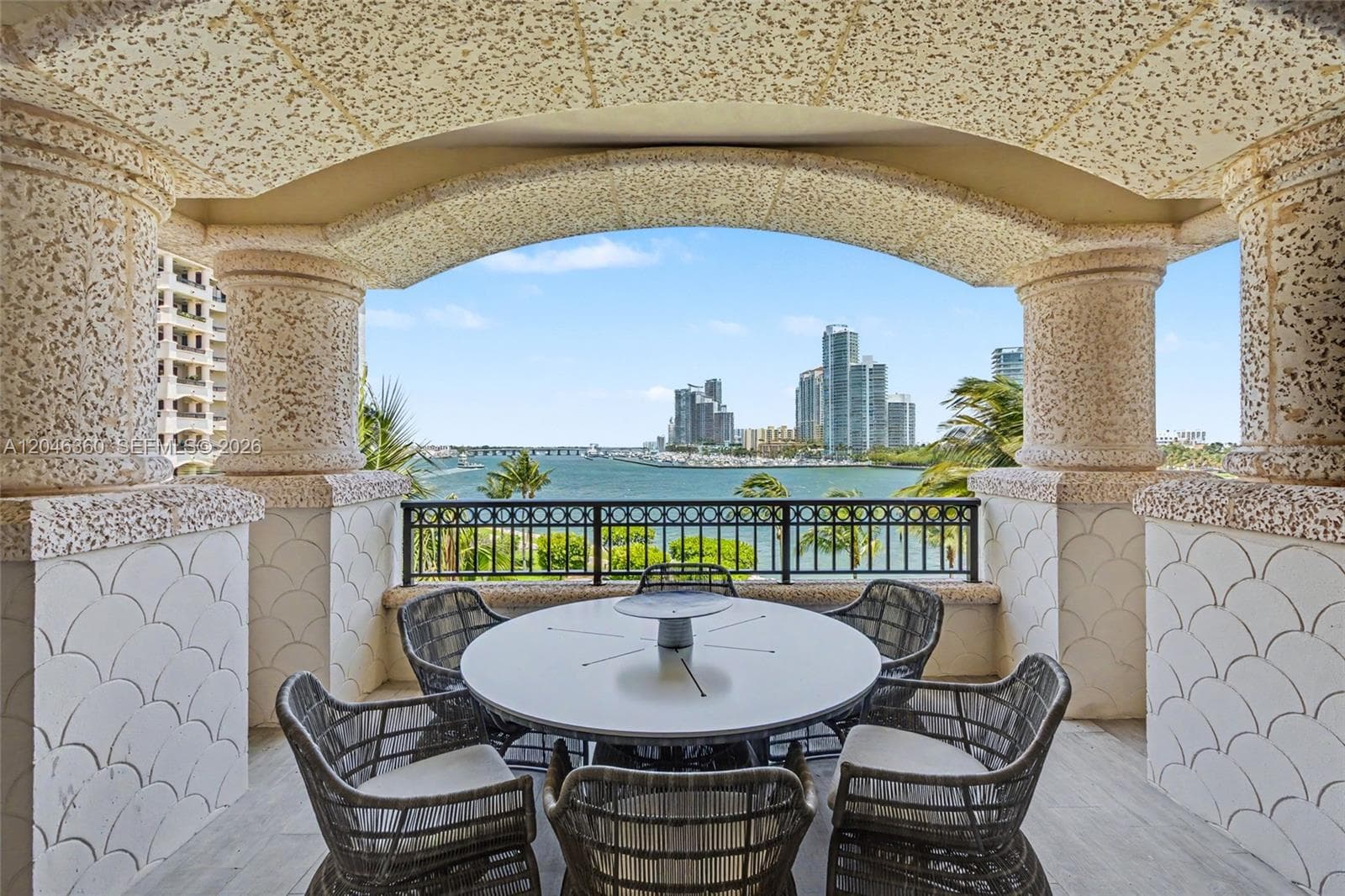 7042 Fisher Island Dr # 7042, Miami Beach, FL 33109 — zdjęcie 3