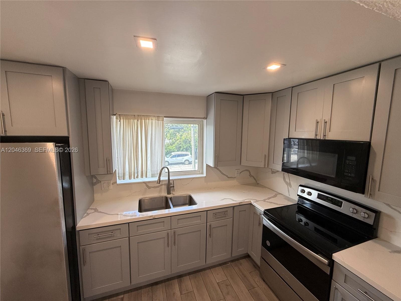 837 SE 12th Street # 837, Hialeah, FL 33010 — zdjęcie 5