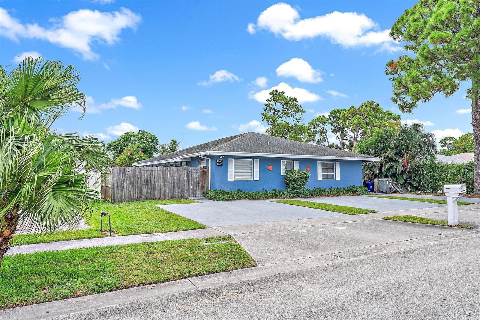 9050 E Highland Pines Boulevard, Palm Beach Gardens, FL 33418