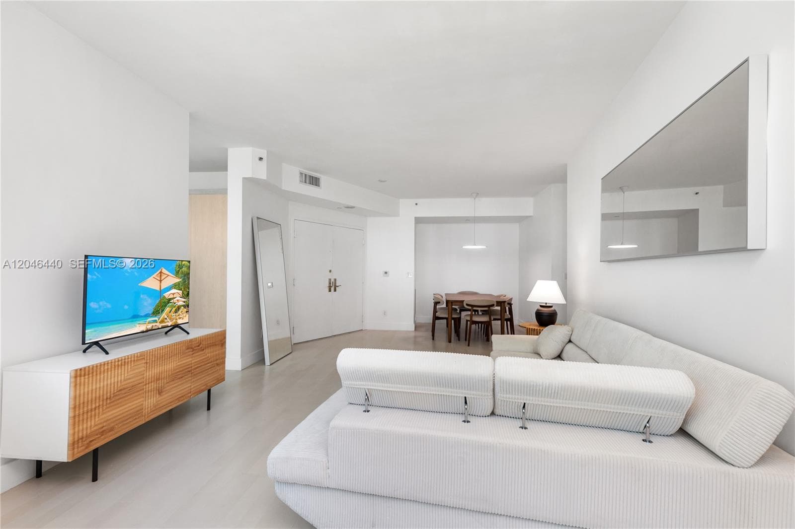 300 S Pointe Dr # 907, Miami Beach, FL 33139 — zdjęcie 2