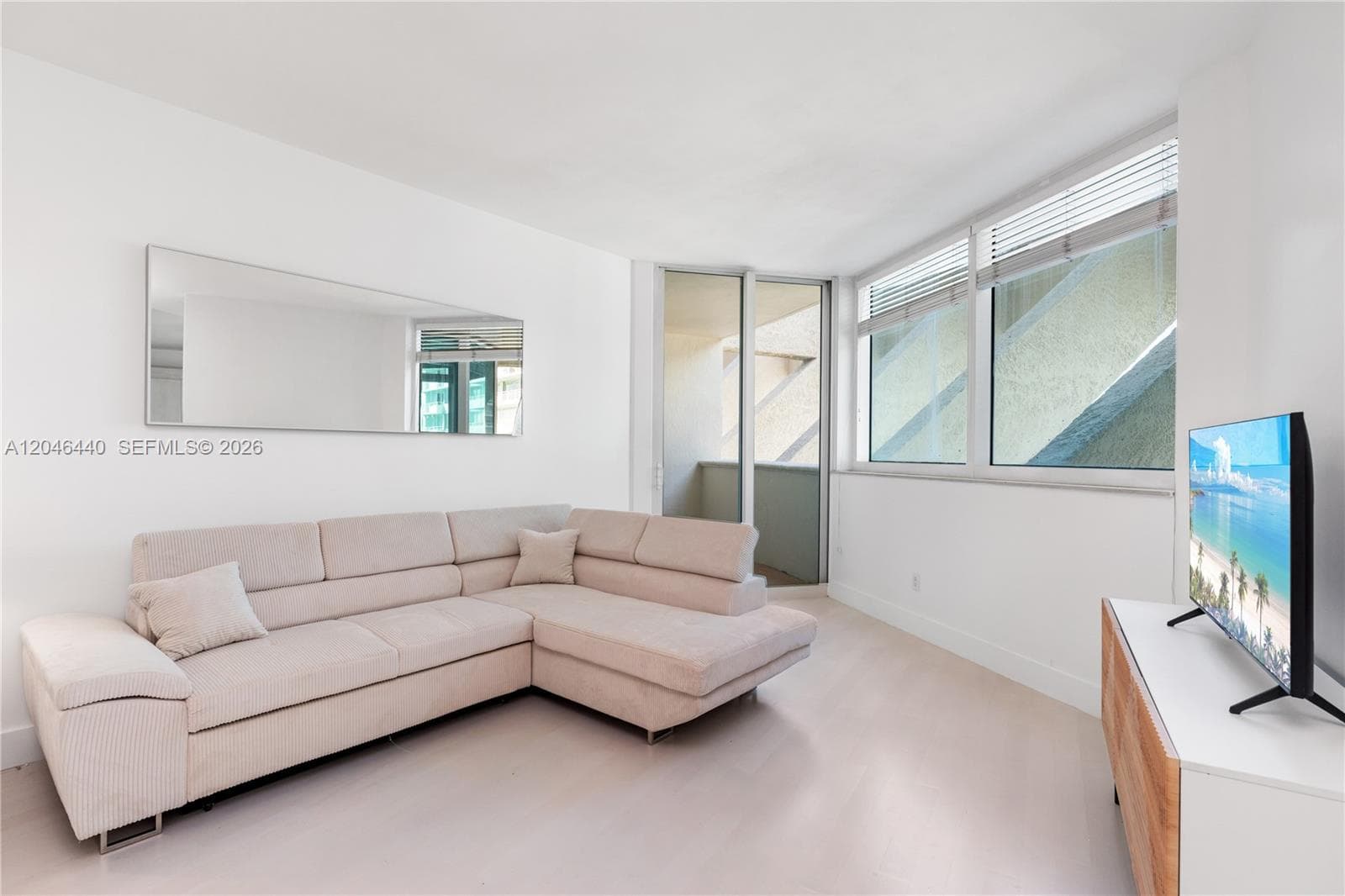 300 S Pointe Dr # 907, Miami Beach, FL 33139 — zdjęcie 4