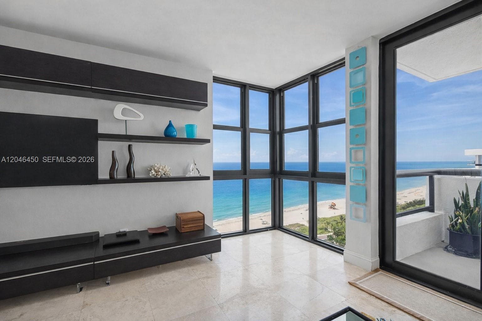2555 Collins Ave # 1814, Miami Beach, FL 33140 — zdjęcie 2