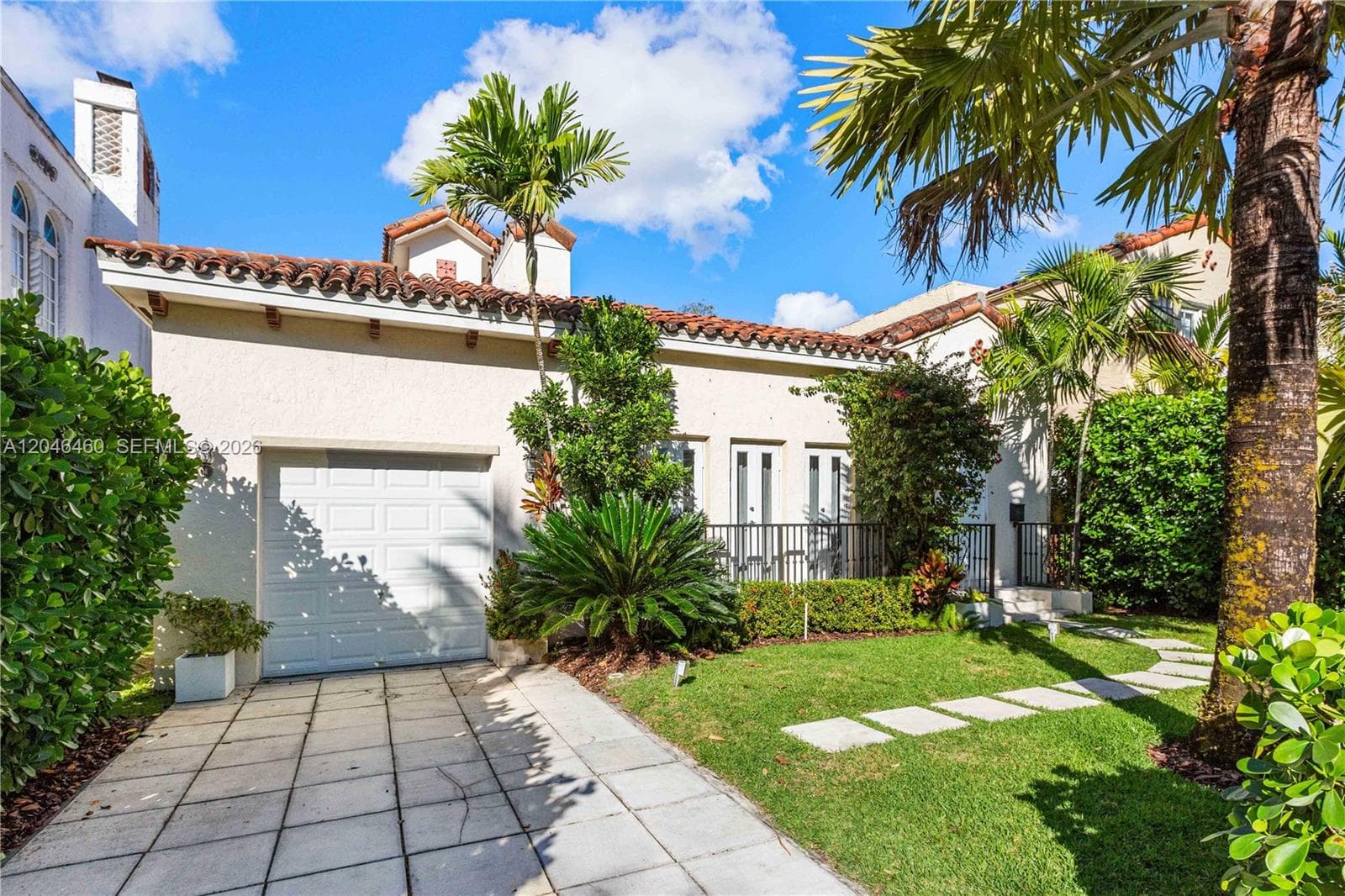 737 Alhambra Cir, Coral Gables, FL 33134 — zdjęcie 2