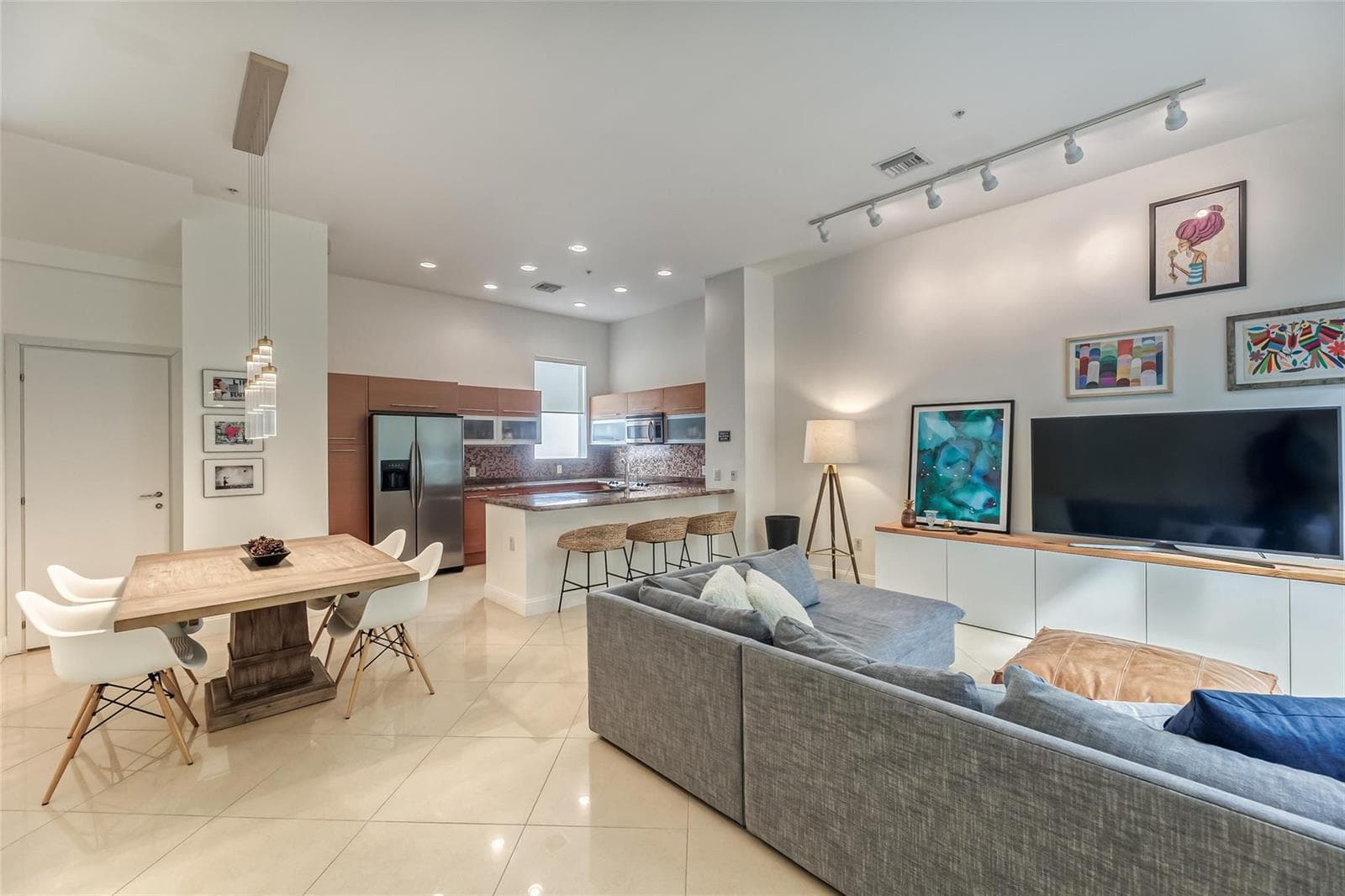 727 NE 4th Avenue, Fort Lauderdale, FL 33304 — zdjęcie 5