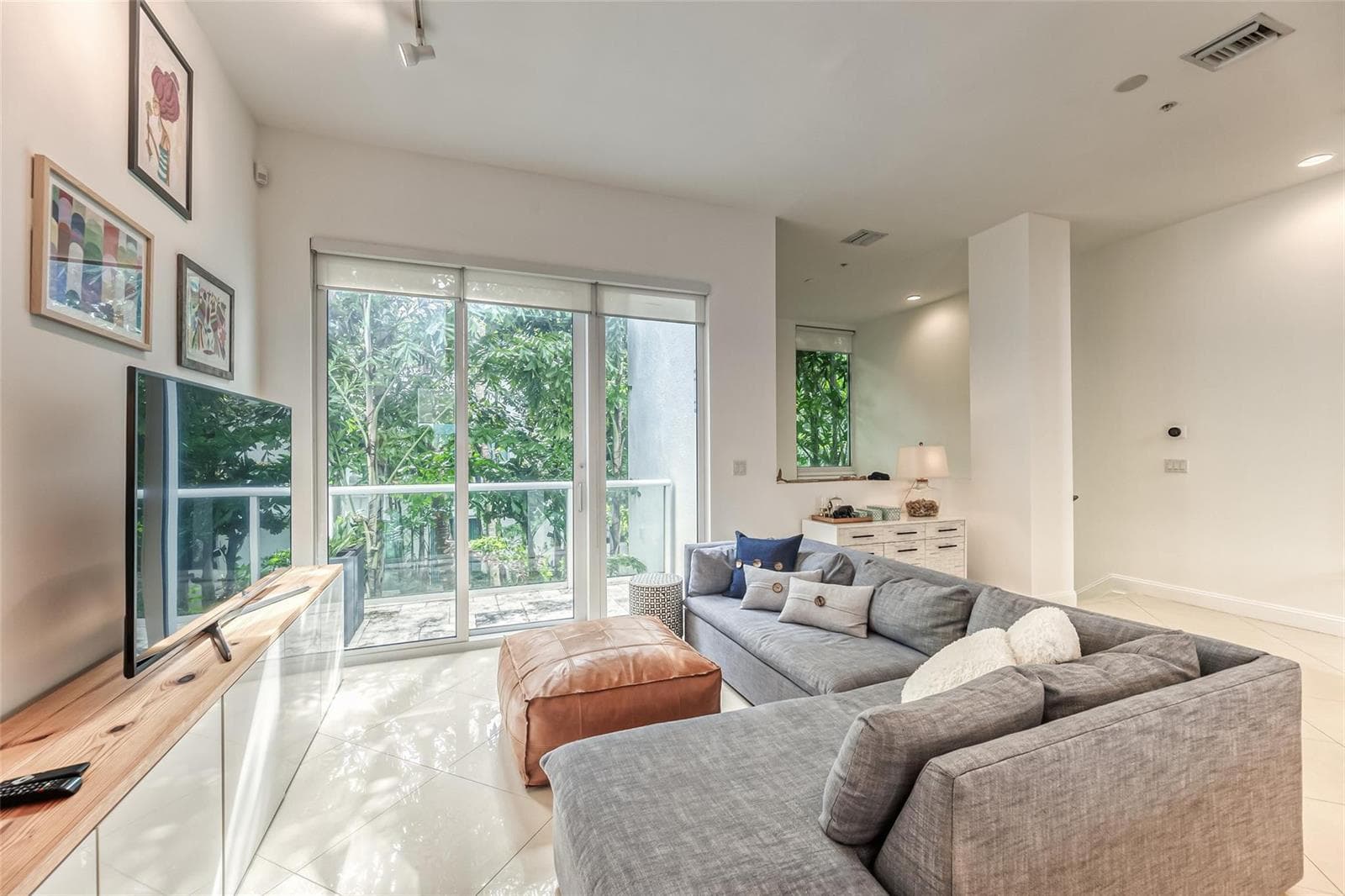727 NE 4th Avenue, Fort Lauderdale, FL 33304 — zdjęcie 4