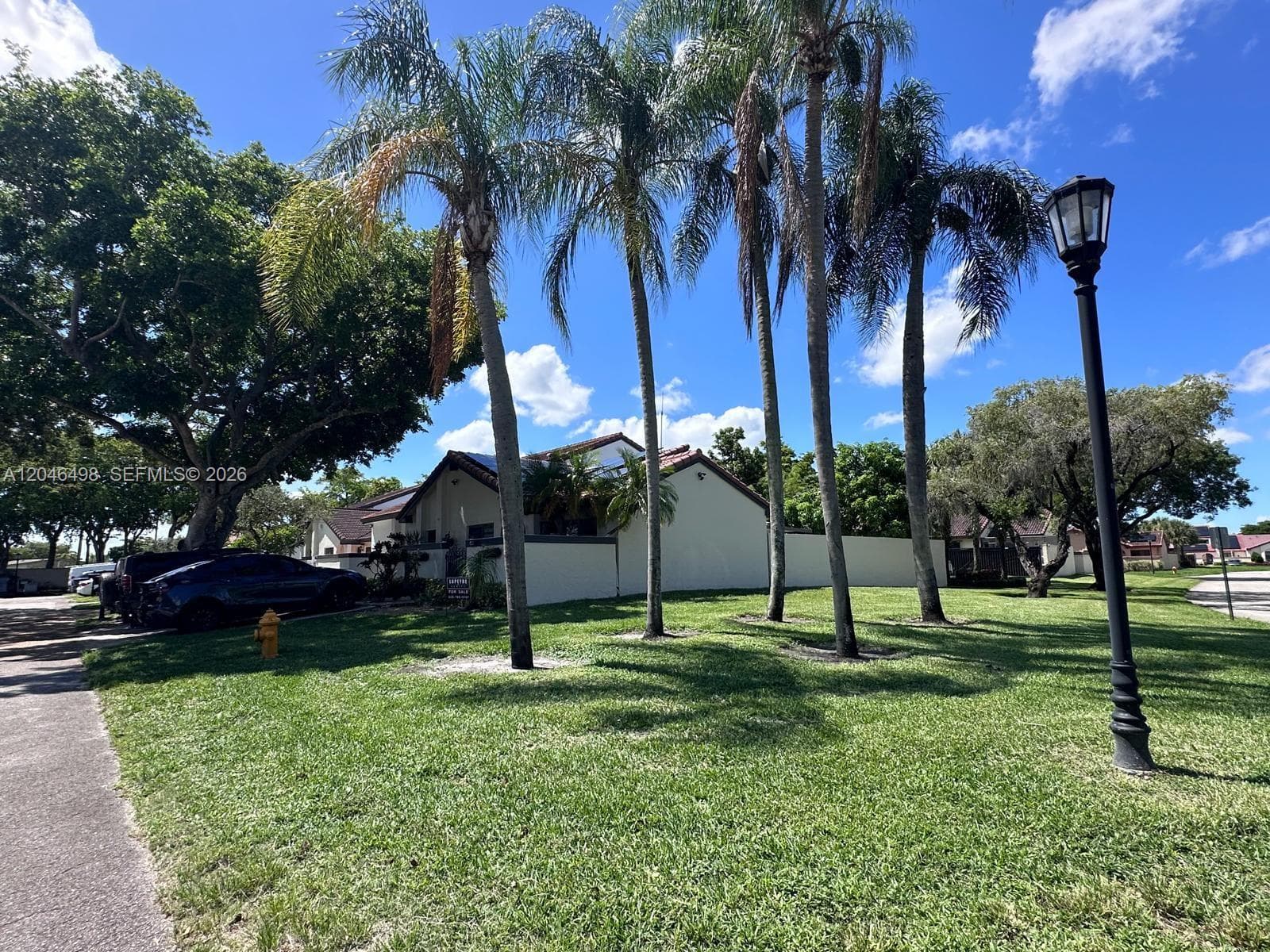 6633 NW 178th Ter, Hialeah, FL 33015 — zdjęcie 5