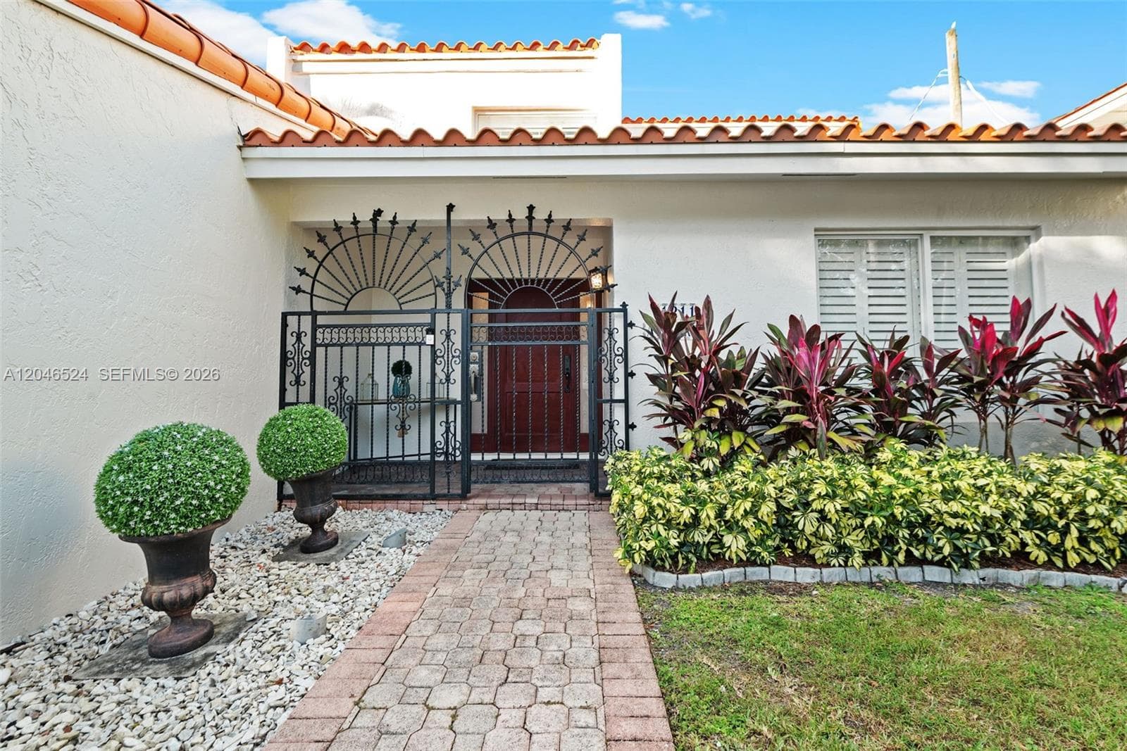 1211 Algeria Ave, Coral Gables, FL 33134 — zdjęcie 3