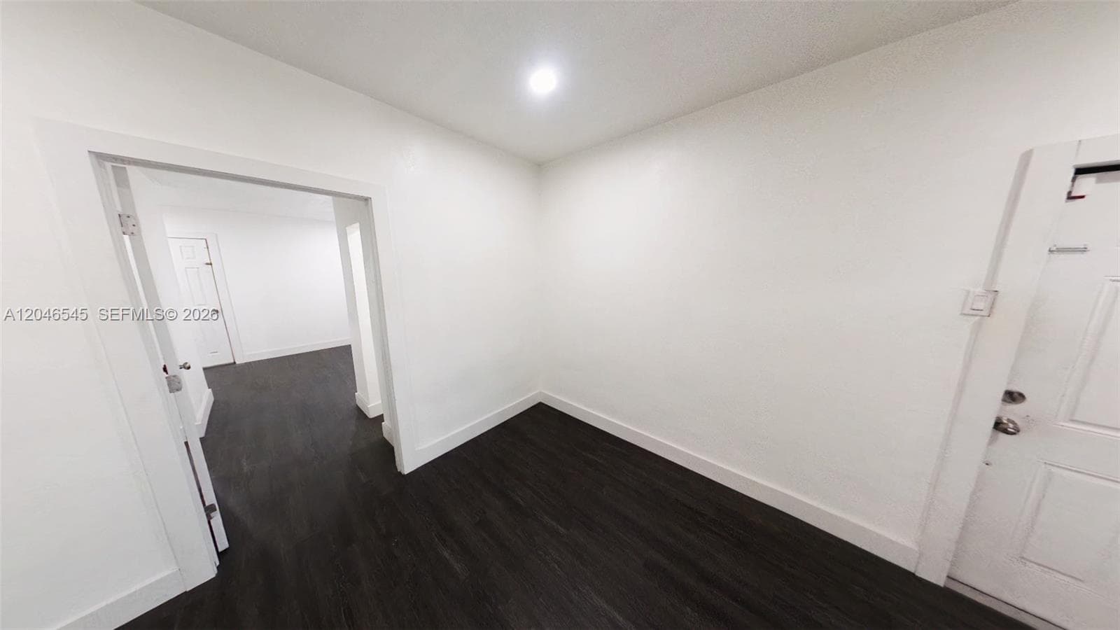 1020 E 17th St # 1020, Hialeah, FL 33010 — zdjęcie 2