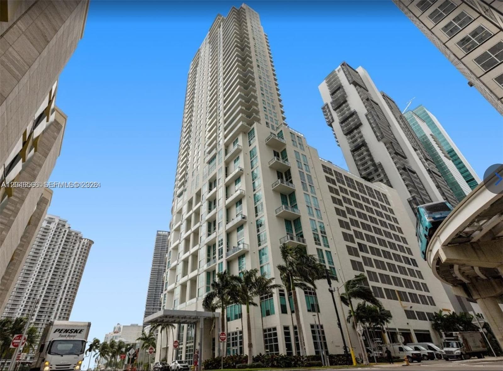300 S Biscayne Blvd # T-2603, Miami, FL 33131 — zdjęcie 2